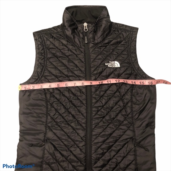 NorthFace black Thermoball Vest size X-small - Picture 10 of 12